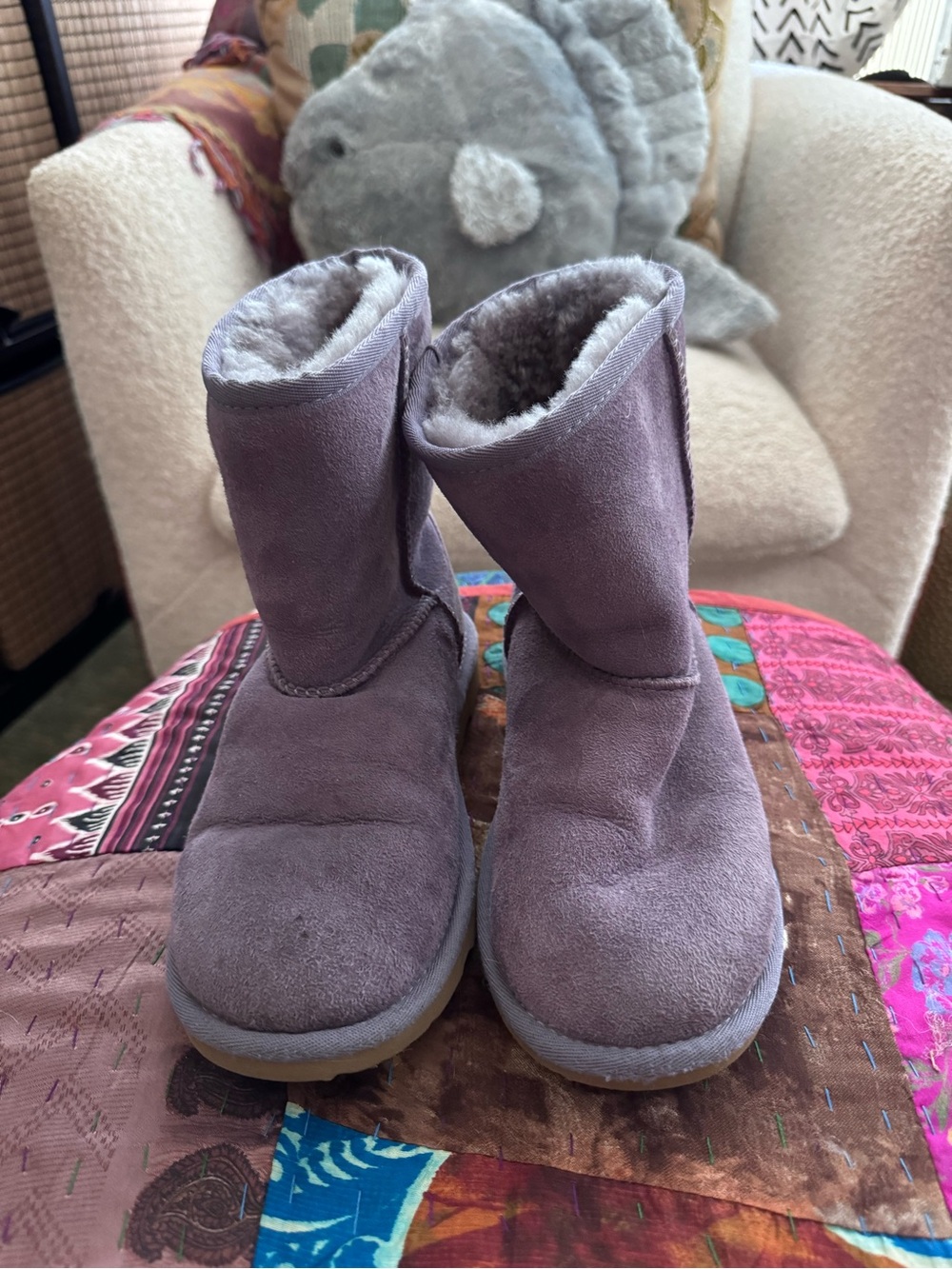 UGG Women’s Short Purple Suede Winter Boots - Picture 2 of 5